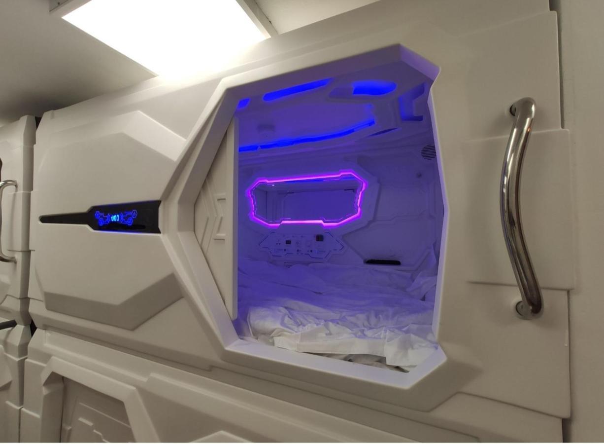 Capsules & Dormitory Bh 耶路撒冷 外观 照片